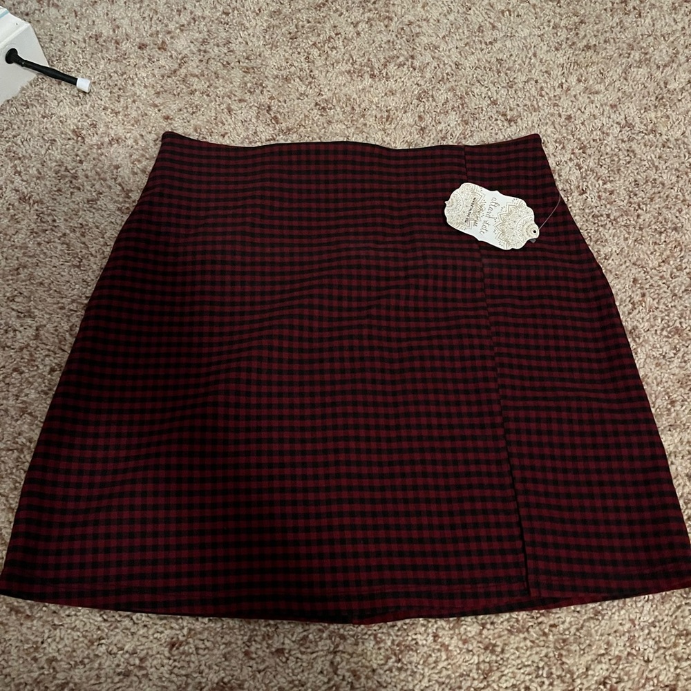 NWT altered state maroon and black gingham skirt. Size large